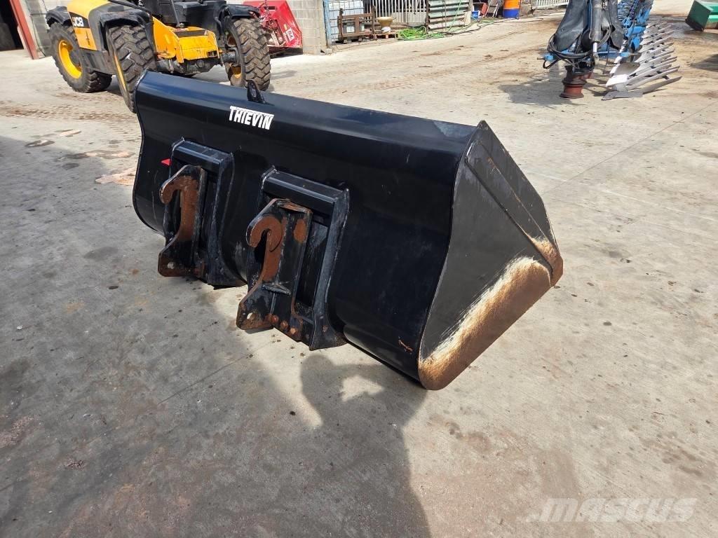 JLG 2450 / 2400 Frontālo iekrāvēju papildaprīkojums