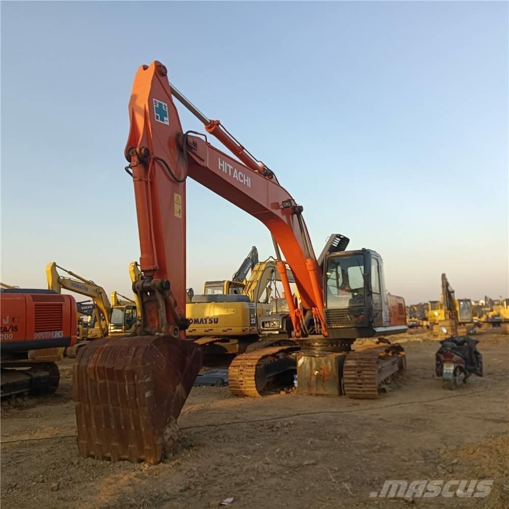 Hitachi ZX240 Kāpurķēžu ekskavatori