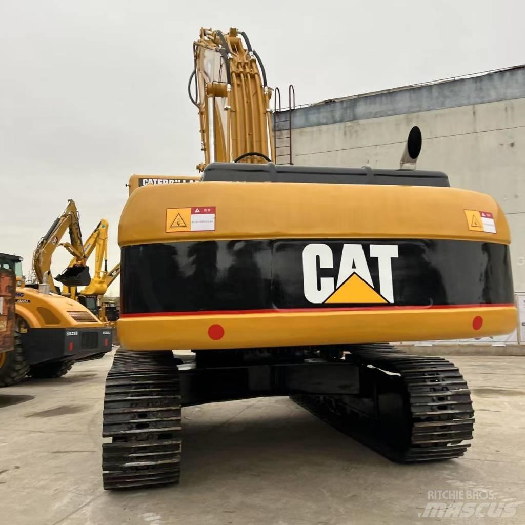 CAT 330 C Kāpurķēžu ekskavatori