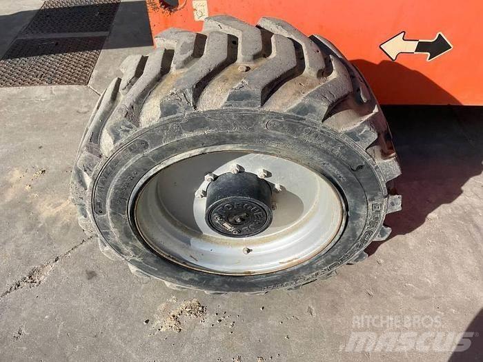 JLG 660 SJ Teleskopiskie pacēlāji