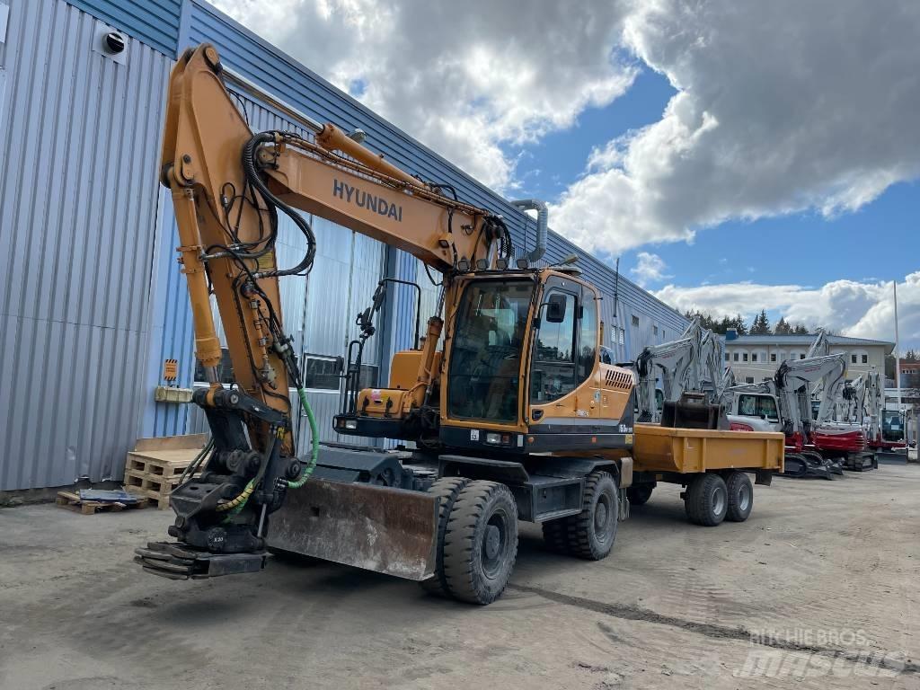 Hyundai 160W-9A Ekskavatori uz riteņiem