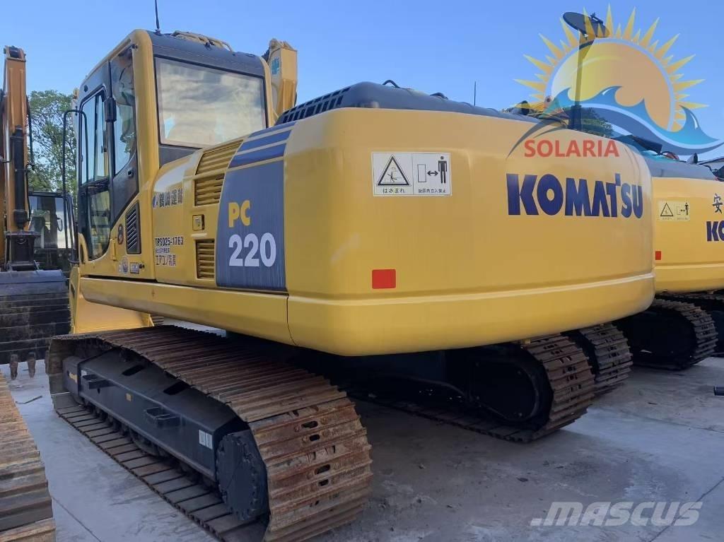 Komatsu PC 220 Kāpurķēžu ekskavatori