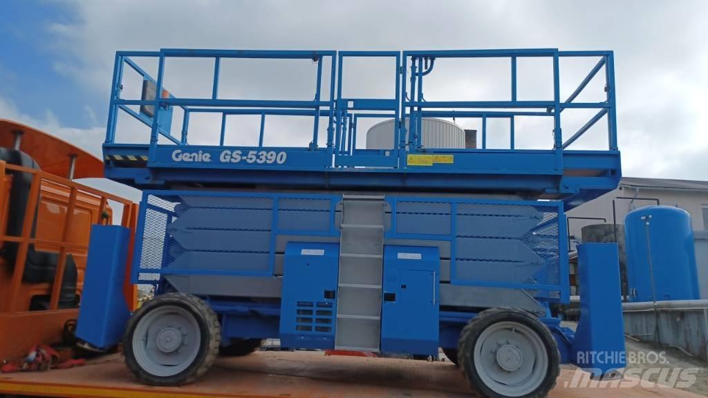 Genie GS 5390 Šķerveida pacēlāji