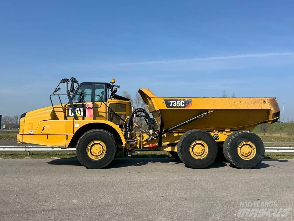 CAT 735C Artikulētie pašizgāzēji