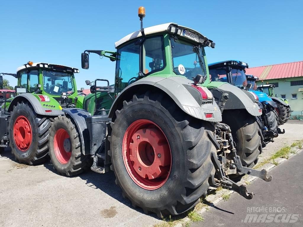 Fendt 933 Vario Traktori