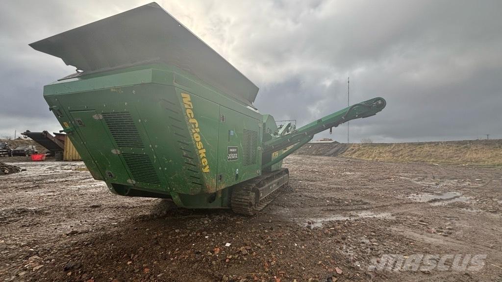 McCloskey J35 Mobilie drupinātāji