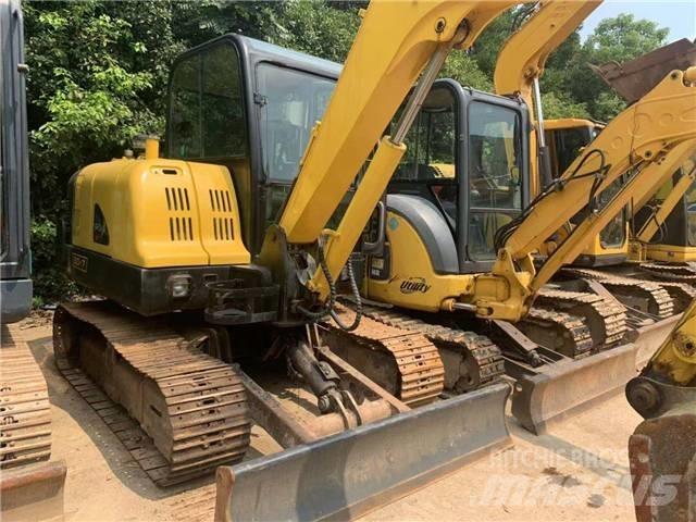Hyundai R80-7 Kāpurķēžu ekskavatori