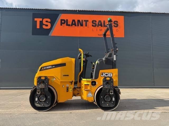 JCB CT 260-120 Divvalču grunts veltņi