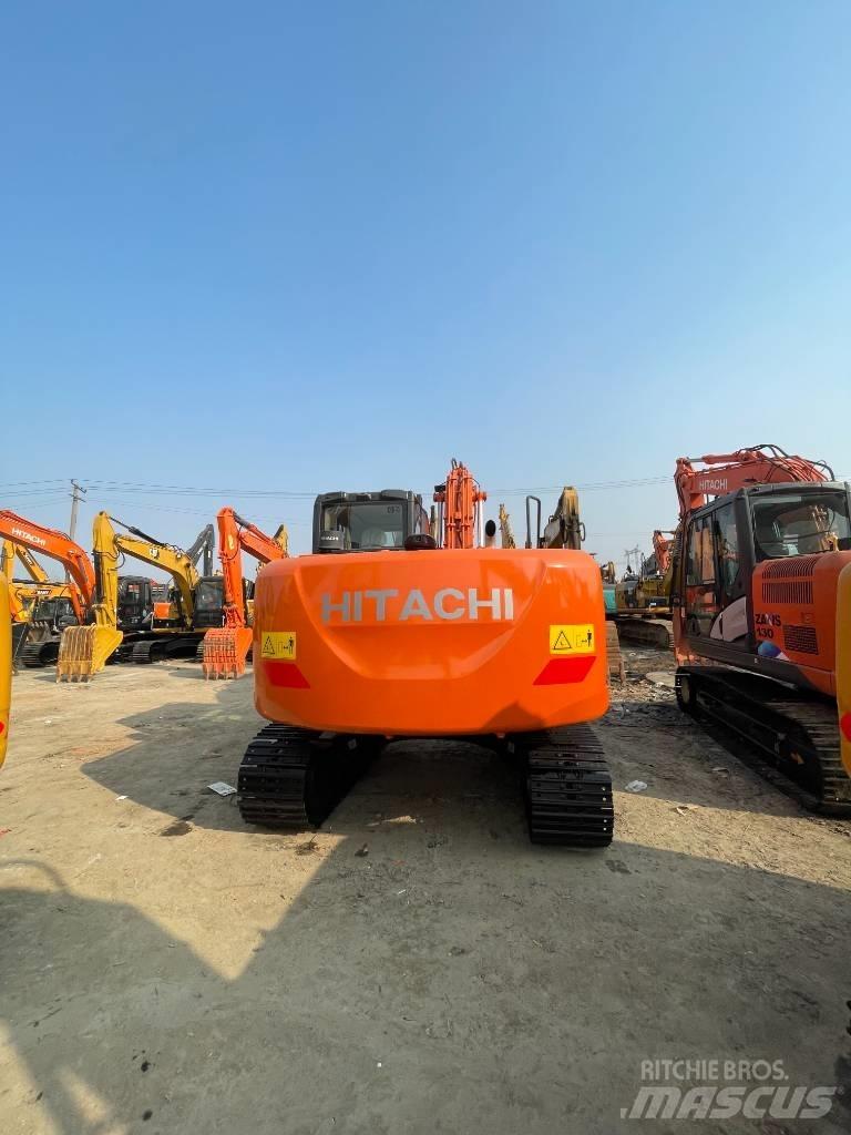 Hitachi ZX 130 Kāpurķēžu ekskavatori