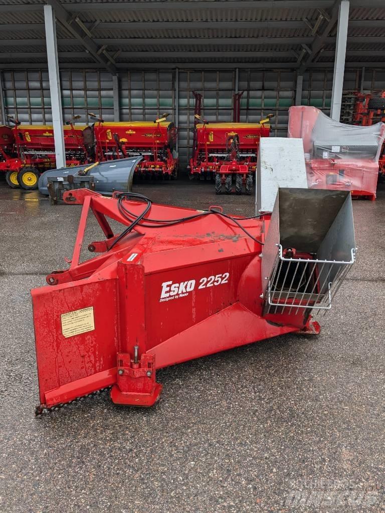Esko 2252 Sniega metēji