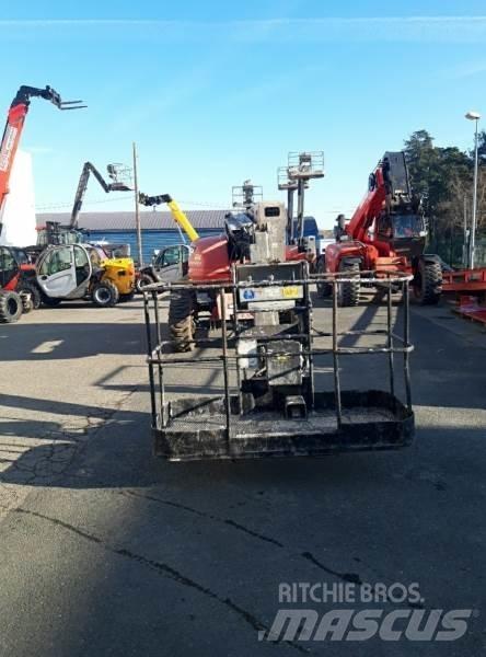 Manitou 180ATJ Strēles pacēlāji