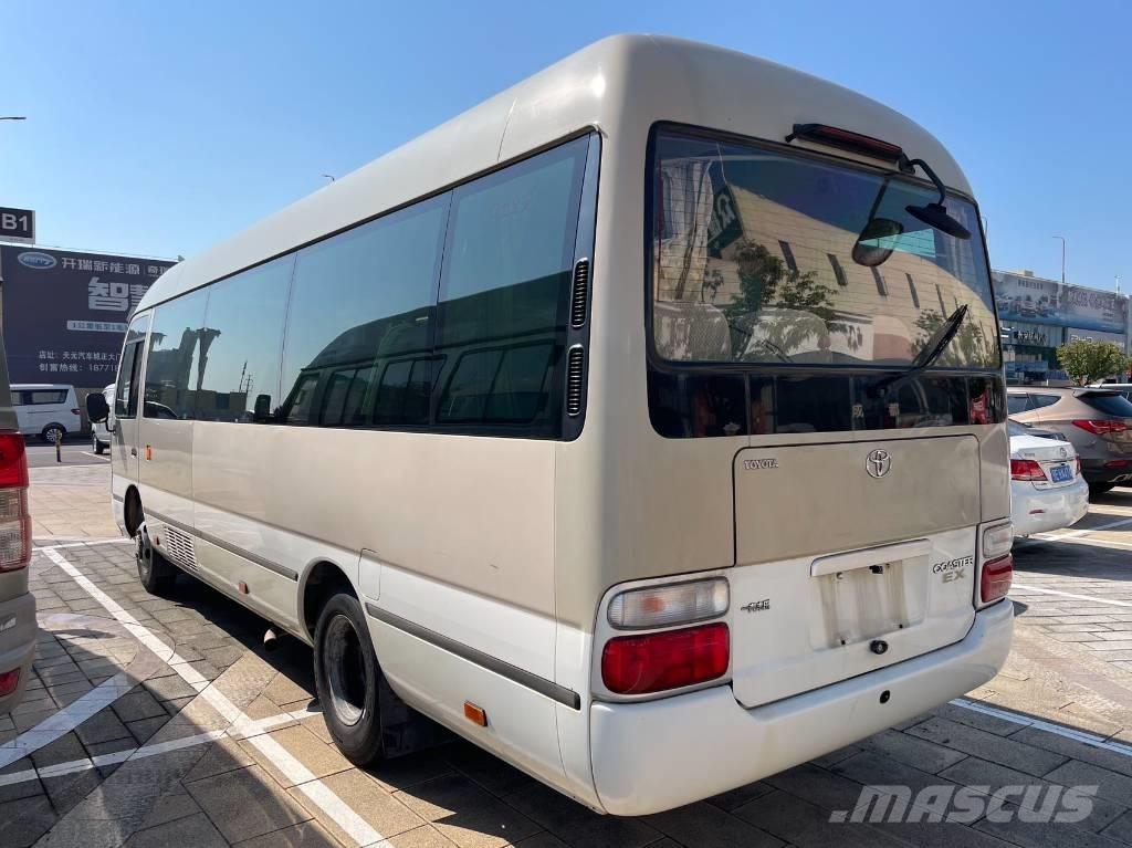 Toyota Coaster Bus Mikroautobusi