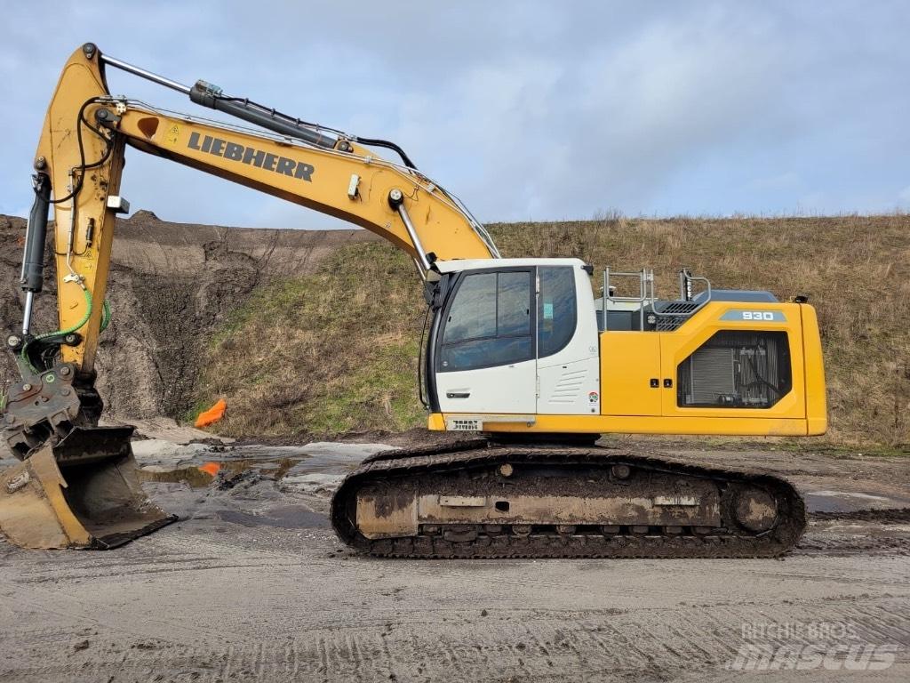 Liebherr R930 G8 Kāpurķēžu ekskavatori