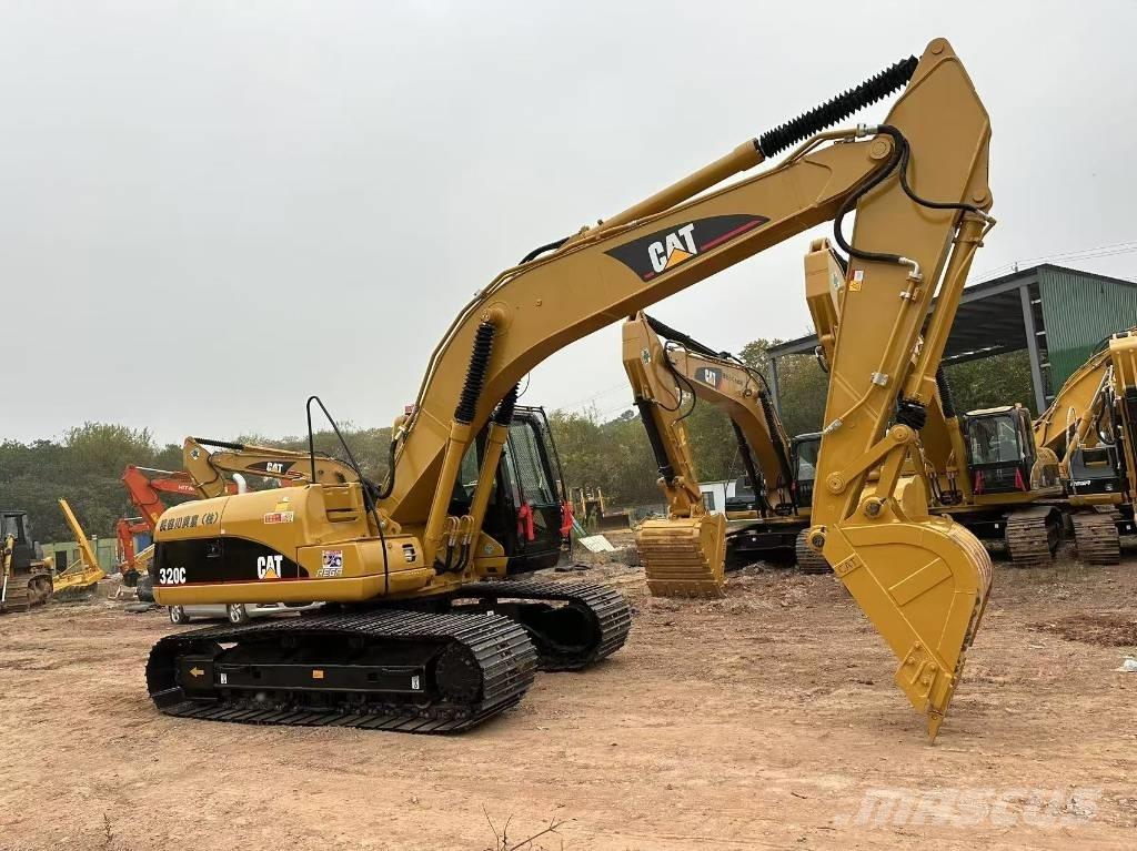 CAT 320C Kāpurķēžu ekskavatori