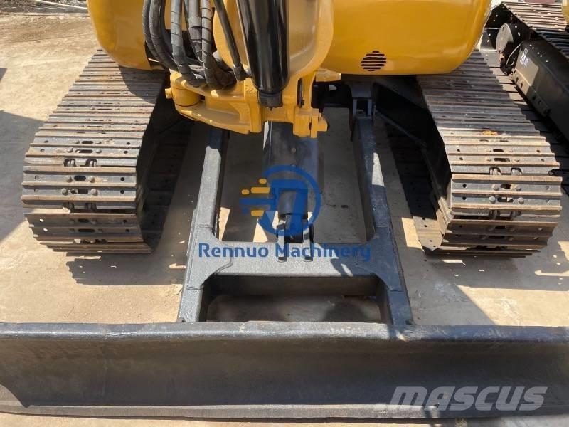 CAT 304 C CR Mini ekskavatori < 7 t