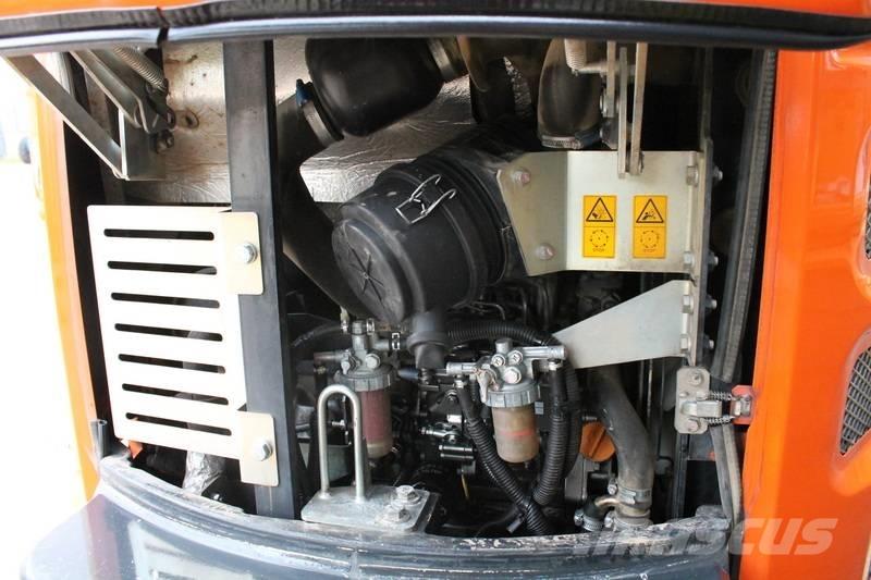 Hitachi ZX 26 U Mini ekskavatori < 7 t