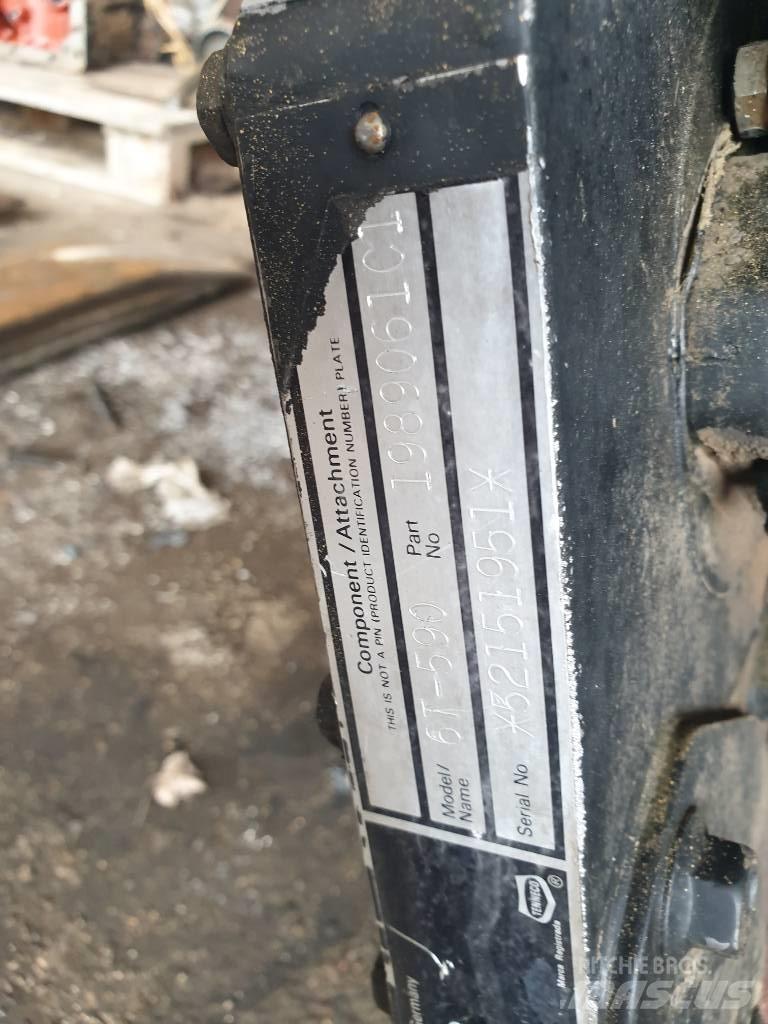 CASE 980 Kāpurķēžu ekskavatori