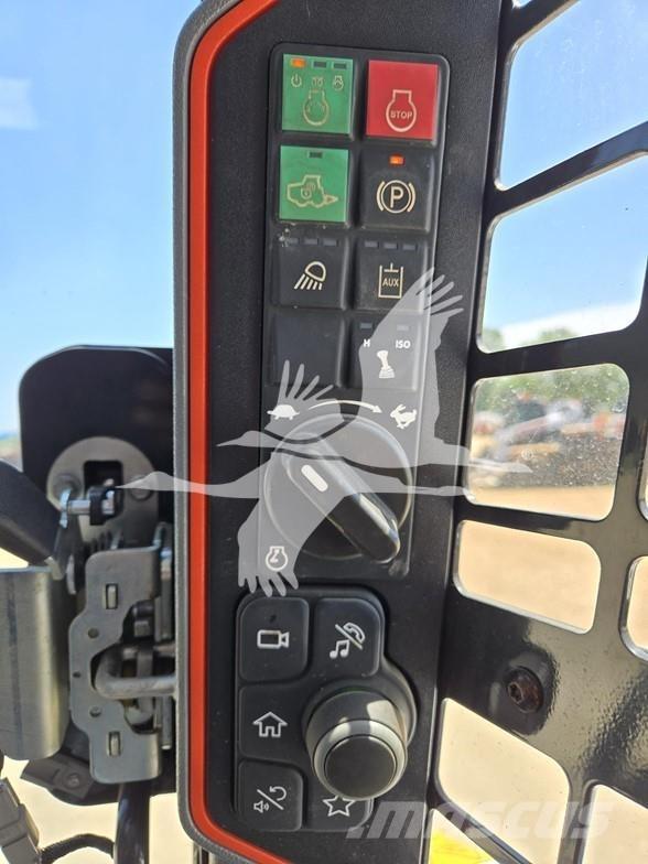 Bobcat S64 Lietoti riteņu kompaktiekrāvēji