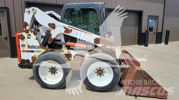 Bobcat S650 Lietoti riteņu kompaktiekrāvēji