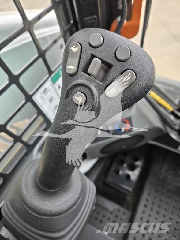 Bobcat S650 Lietoti riteņu kompaktiekrāvēji