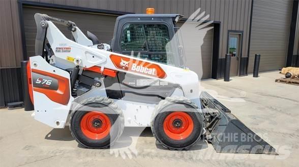 Bobcat S76 Lietoti riteņu kompaktiekrāvēji