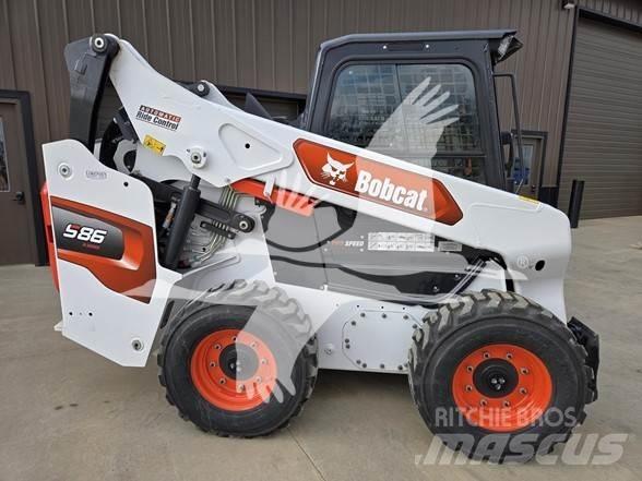Bobcat S86 Lietoti riteņu kompaktiekrāvēji