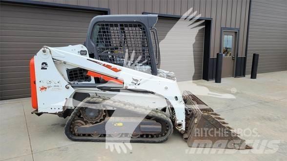 Bobcat T450 Lietoti riteņu kompaktiekrāvēji