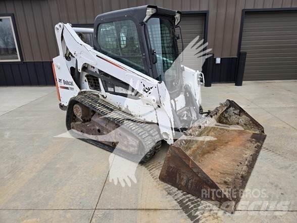 Bobcat T590 Lietoti riteņu kompaktiekrāvēji