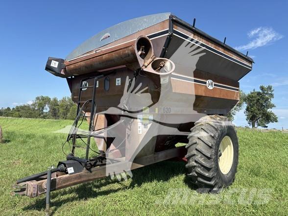 J&M 620-14 Graudu pārkraušanas piekabes