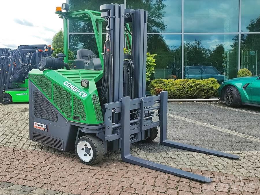 Combilift C2500CB Četru virzienu krāvēji