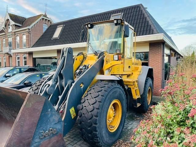 Volvo L90E Iekrāvēji uz riteņiem