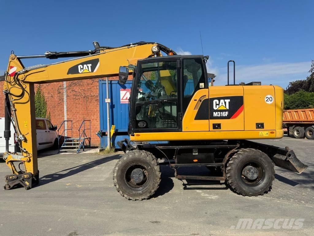 CAT M 316F Ekskavatori uz riteņiem