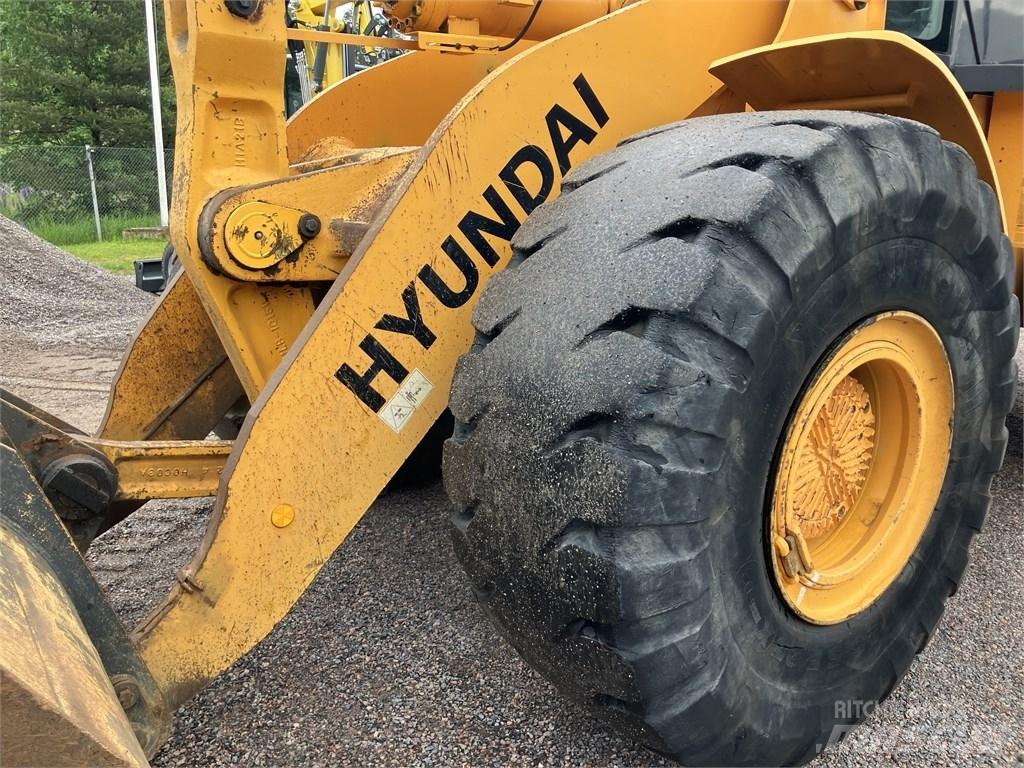 Hyundai HL 770-7 A Iekrāvēji uz riteņiem
