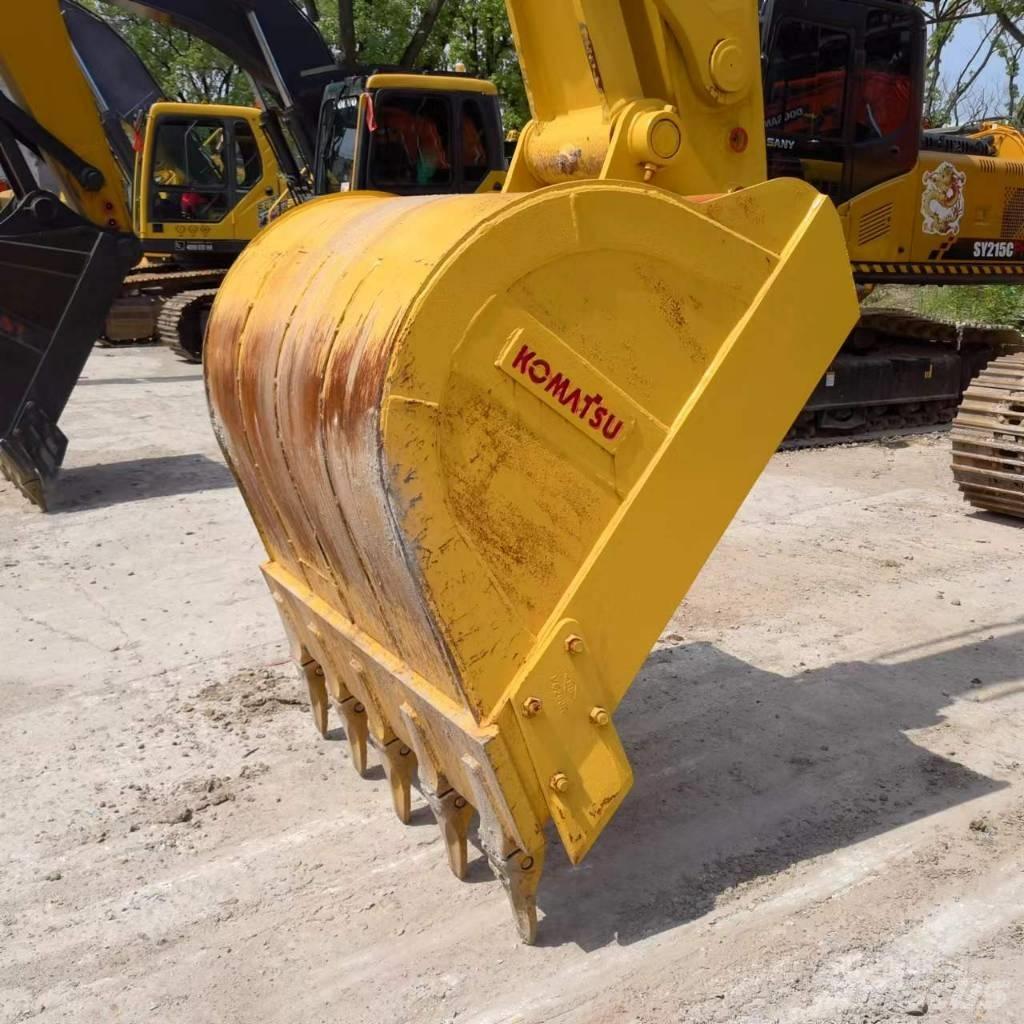 Komatsu PC 220-8/ Kāpurķēžu ekskavatori