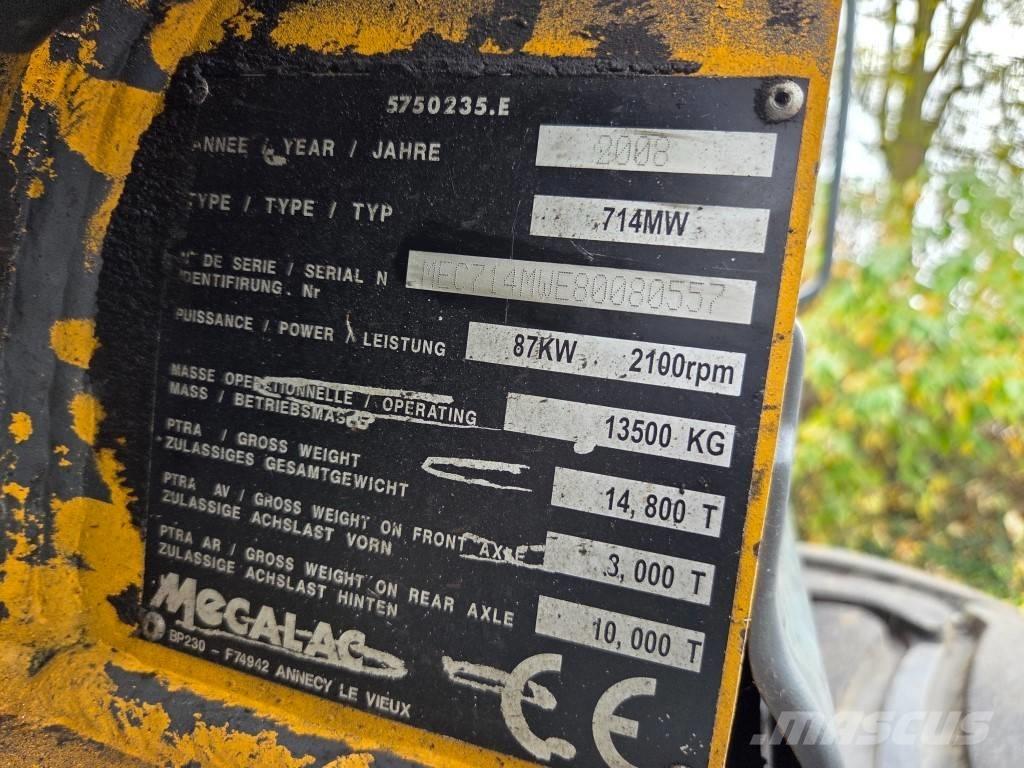 Mecalac 714 MW Ekskavatori uz riteņiem