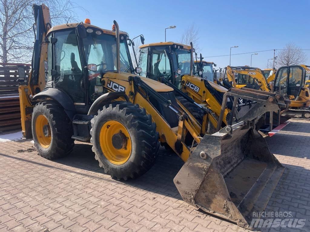 JCB 4 CX Ekskavatori-iekrāvēji