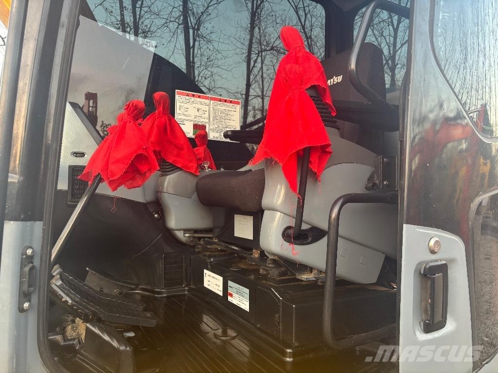 Komatsu PC 78 MR Vidēja lieluma ekskavatori 7 t - 12 t