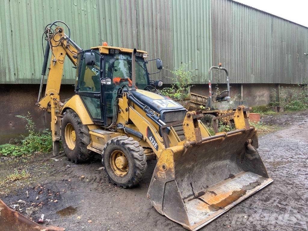 CAT 432 E Ekskavatori-iekrāvēji