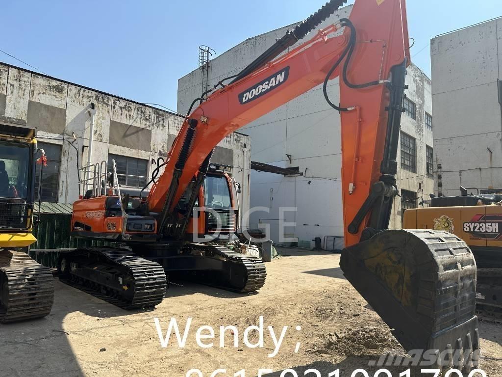 Doosan DX 300 Vidēja lieluma ekskavatori 7 t - 12 t