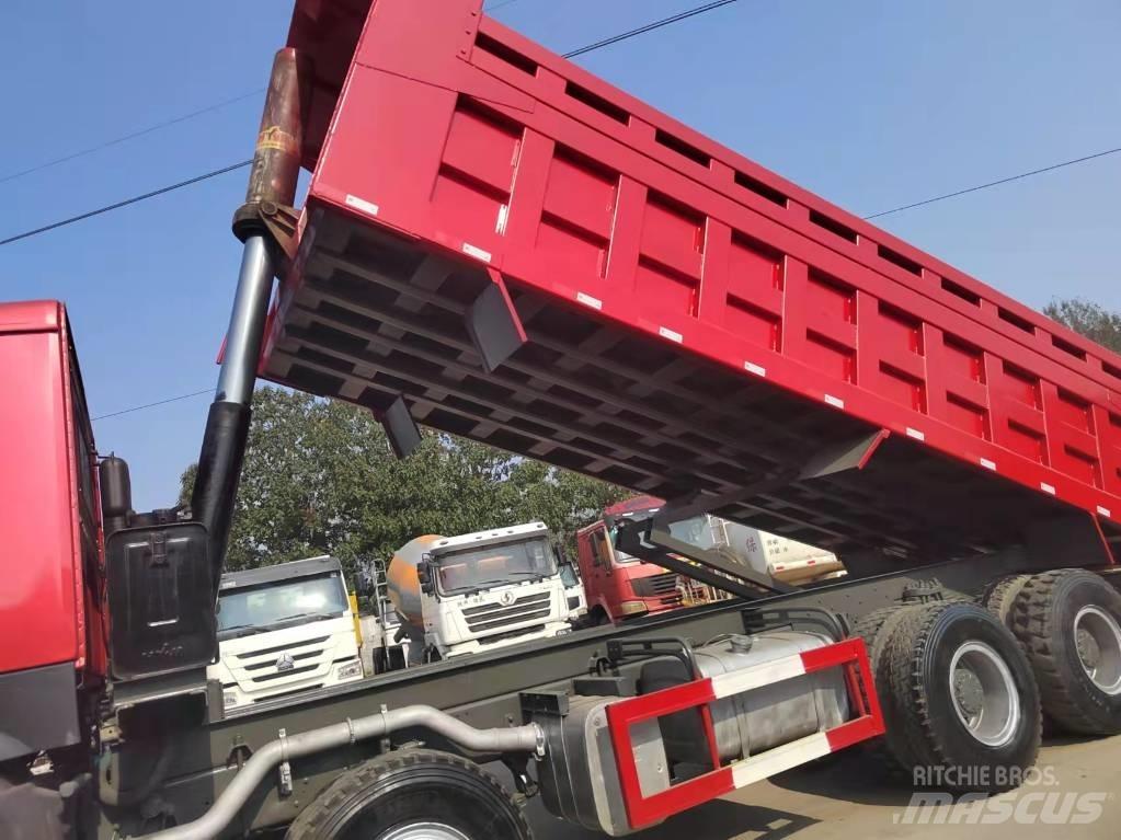 Howo 371 8x4 Pašizgāzējs