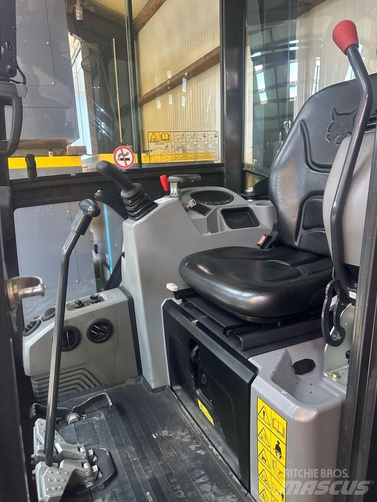 Bobcat E 20 Z Mini ekskavatori < 7 t