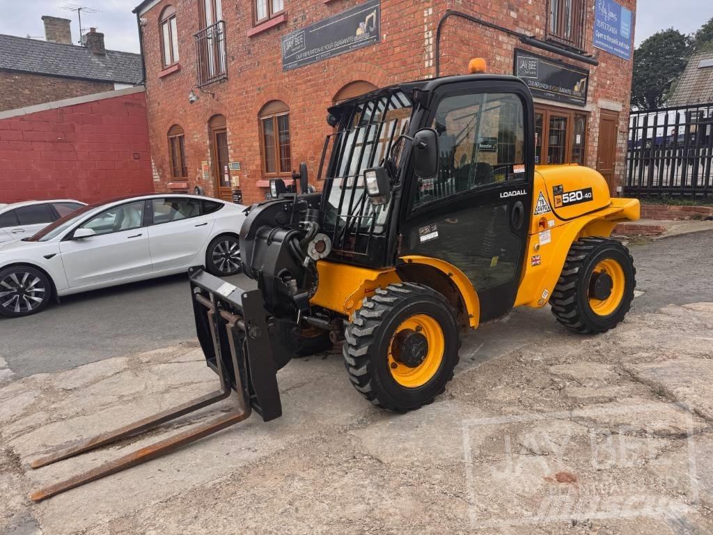JCB 520-40 Teleskopiskie manipulatori