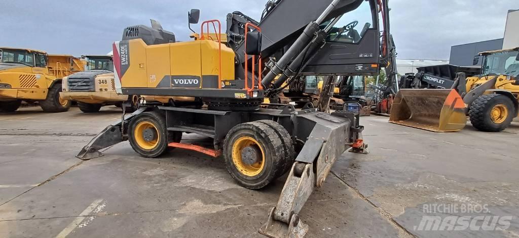 Volvo EW 240 E Ekskavatori uz riteņiem