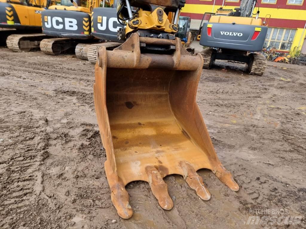 Volvo EC 220 DL Kāpurķēžu ekskavatori