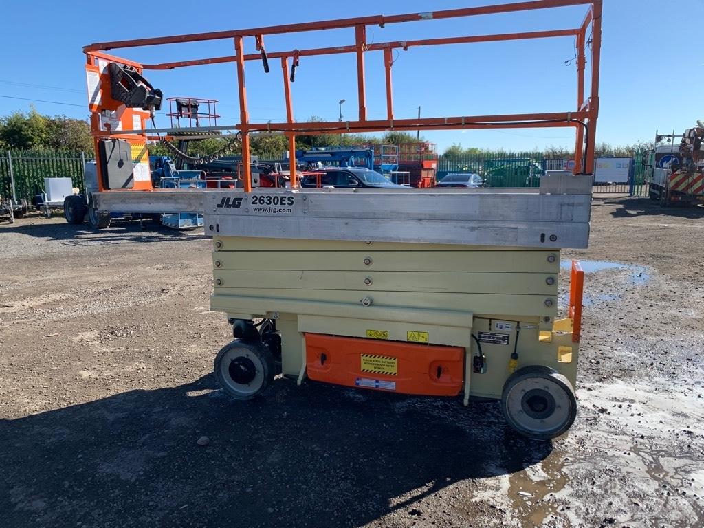 JLG ES2630 Šķerveida pacēlāji