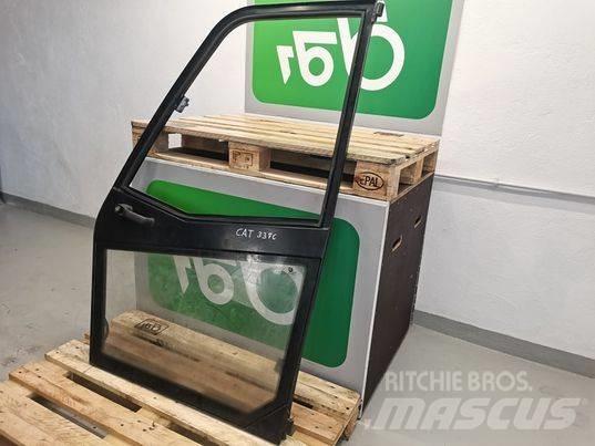 CAT TH 407 door Kabīnes un interjers