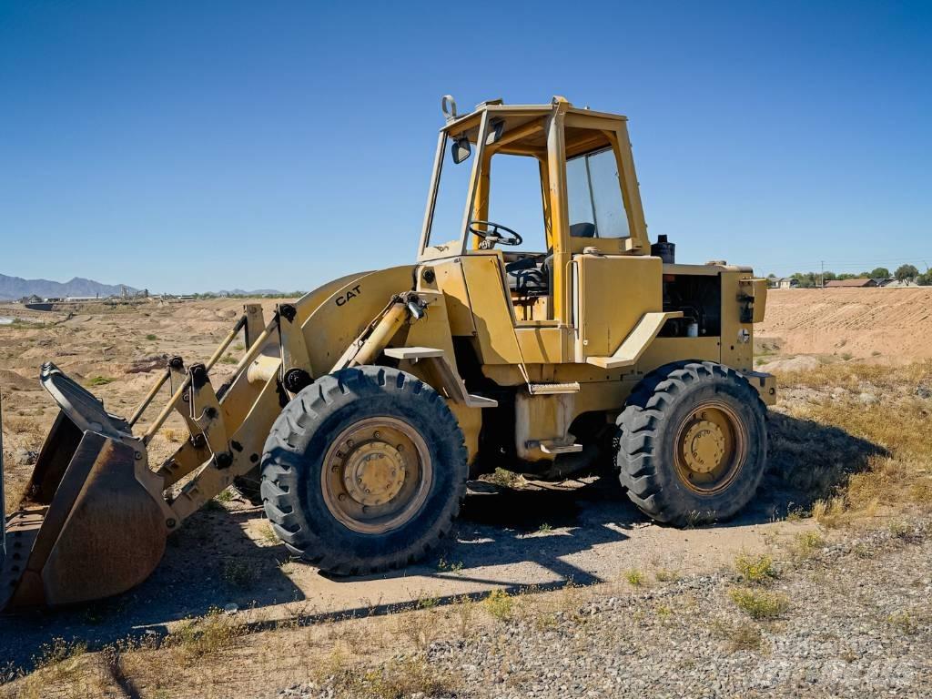 CAT 920 Iekrāvēji uz riteņiem