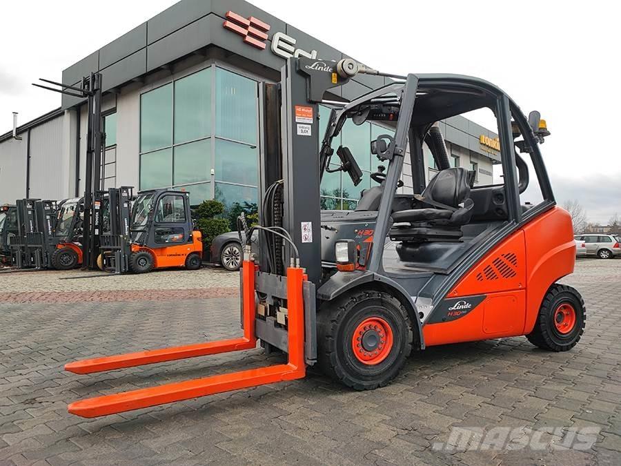 Linde H30D-02 Tehnika ar dīzeļa dzinēju