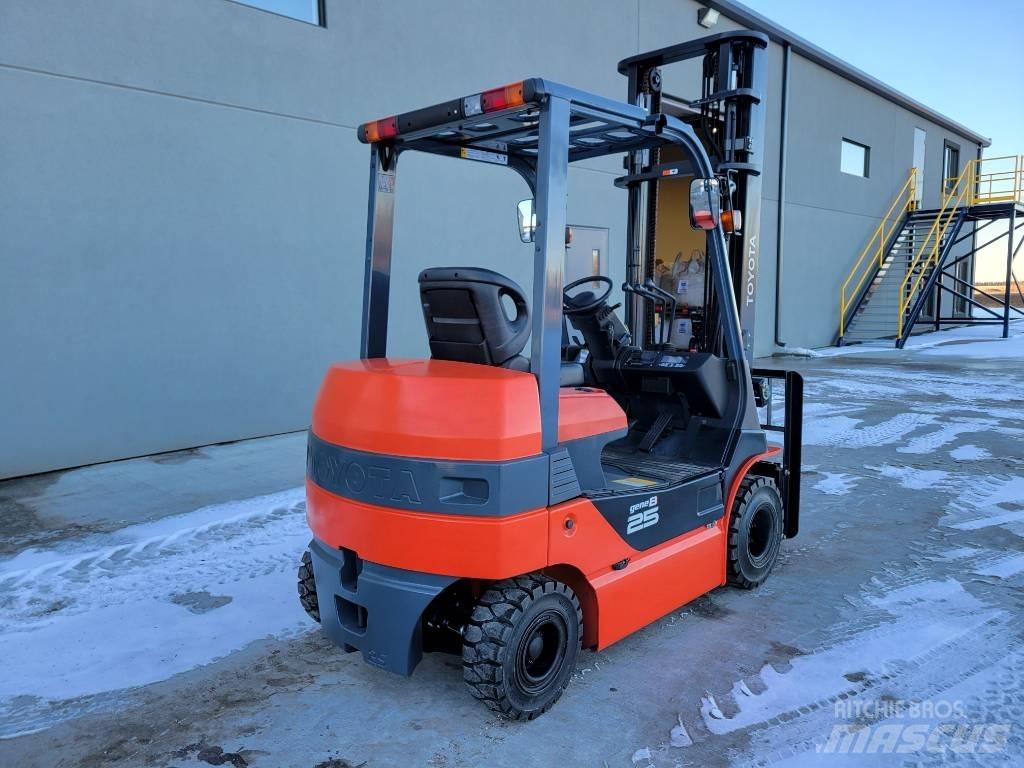 Toyota 8FB25 Elektriskie iekrāvēji