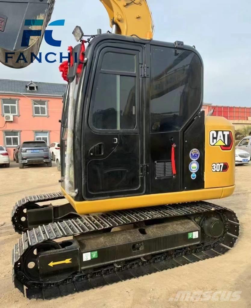 CAT 307 Kāpurķēžu ekskavatori